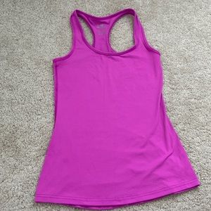 Workout tank top